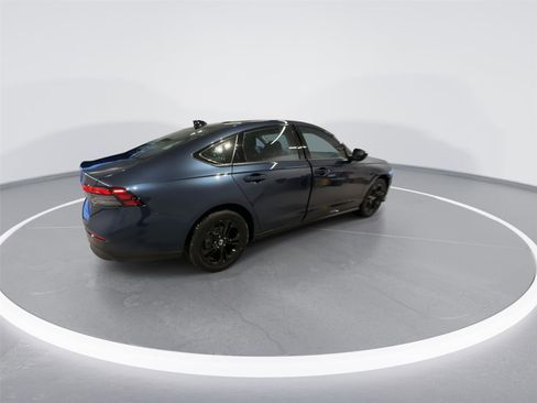 New 2025 Honda Accord SE image 8