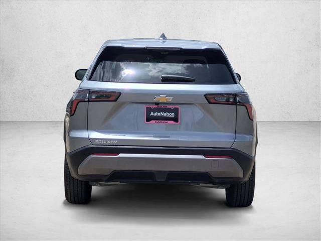 New 2027 Chevrolet Equinox LT w/ Convenience Package II FWD image 8