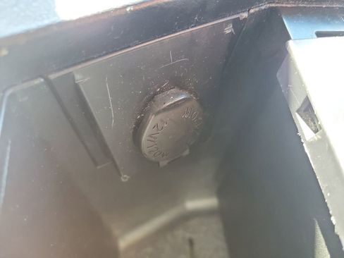 Used 2010 Toyota Tundra 2WD Double Cab image 25