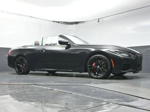 Used 2023 BMW 440i xDrive Convertible w/ Premium Package image 34
