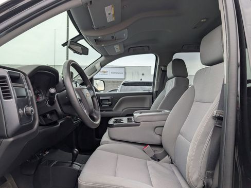 Used 2019 Chevrolet Silverado 1500 Custom w/ LPO, Essentials Package AWD/4WD image 15