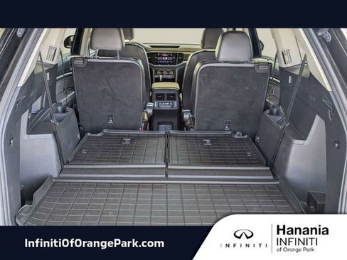 Used 2022 Volkswagen Atlas SE w/ Panoramic Sunroof Package image 12