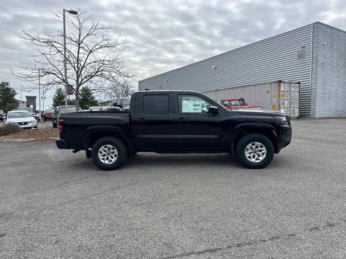 New 2026 Nissan Frontier S image 3