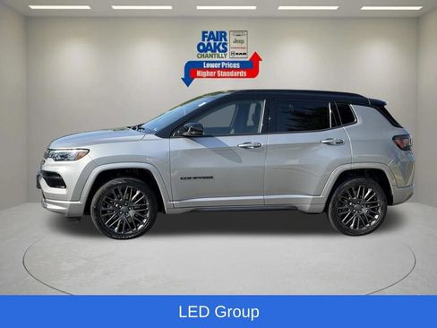 Certified 2023 Jeep Compass High Altitude AWD/4WD image 12