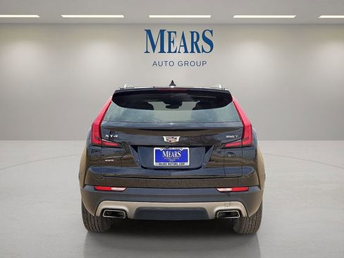 Used 2023 Cadillac XT4 Premium Luxury AWD/4WD image 4