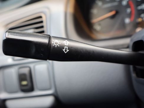 Used 2001 Honda Accord LX image 29