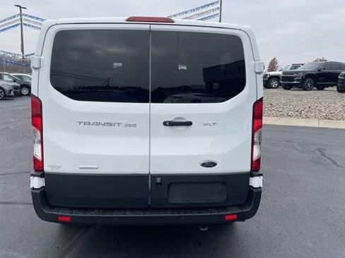 Used 2023 Ford Transit 350 XLT image 4