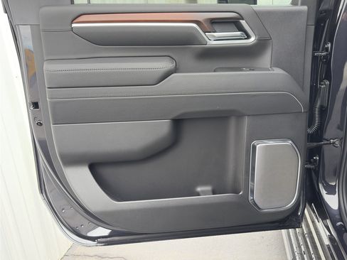 New 2025 GMC Sierra 2500 Denali w/ Denali Reserve Package image 29