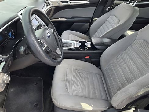 Used 2016 Ford Fusion S FWD image 12