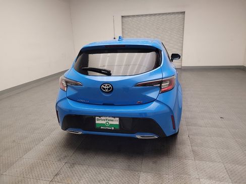 Used 2019 Toyota Corolla SE w/ Carpet Mat Package FWD image 7