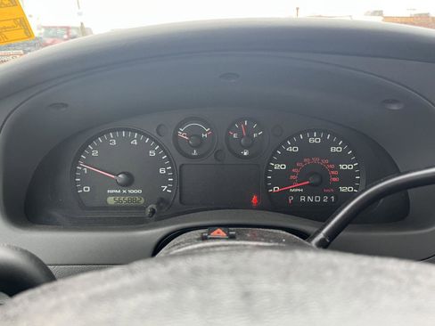 Used 2011 Ford Ranger XLT image 12