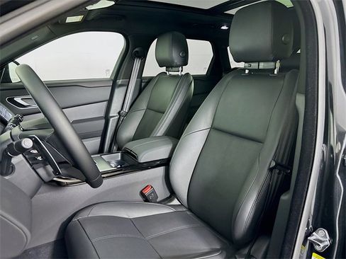 Used 2026 Land Rover Range Rover Velar S image 21