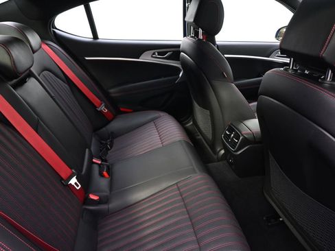 Used 2023 Genesis G70 2.0T w/ Sport Prestige Package image 18