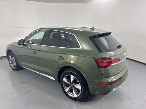Used 2023 Audi Q5 2.0T Premium w/ Convenience Package AWD/4WD image 32