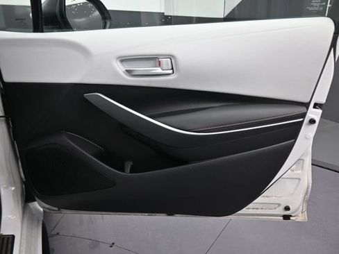 Used 2023 Toyota Corolla SE w/ SE Premium Package FWD image 21