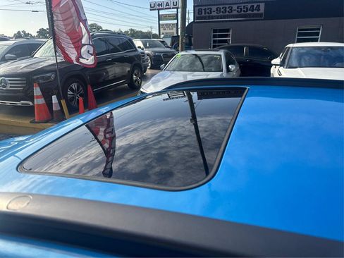 Used 2018 Hyundai Kona Limited FWD image 11