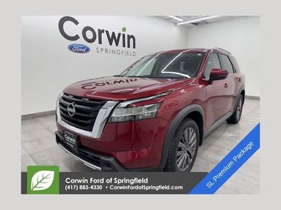Used 2023 Nissan Pathfinder SL w/ SL Premium Package