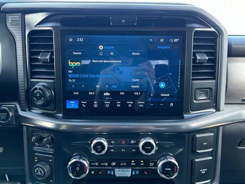 Used 2025 Ford F150 Platinum AWD/4WD image 19