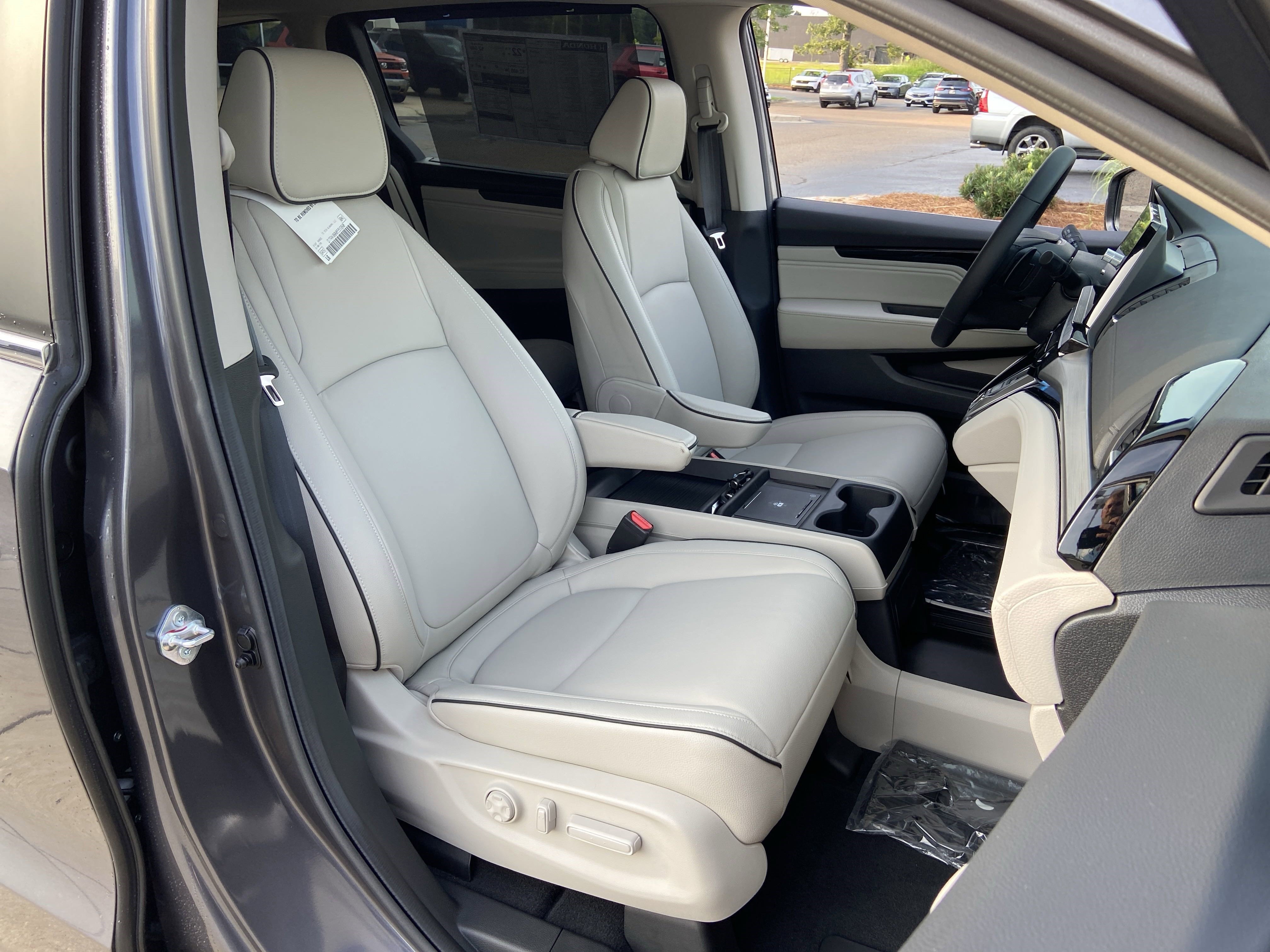 New 2027 Honda Odyssey Touring image 23