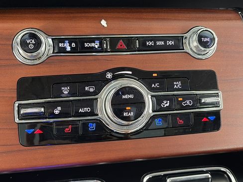 Used 2021 Lincoln Aviator Reserve w/ Equipment Group 201A AWD/4WD image 27