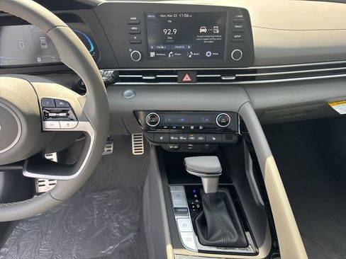 New 2026 Hyundai Elantra SEL Sport Premium FWD image 27