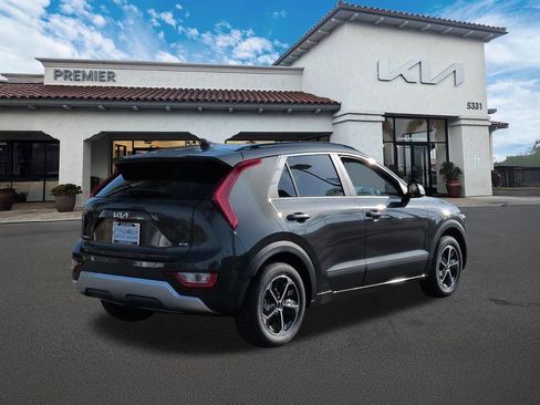 New 2026 Kia Niro LX FWD image 8