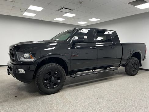 Used 2018 RAM 2500 Laramie w/ Sport Appearance Group AWD/4WD image 6