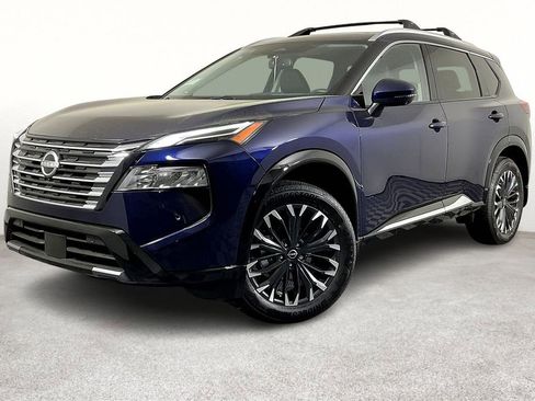 New 2025 Nissan Rogue Platinum image 5