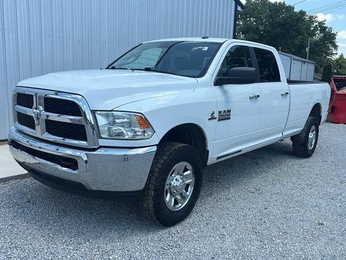 Used 2018 RAM 2500 SLT AWD/4WD image 11