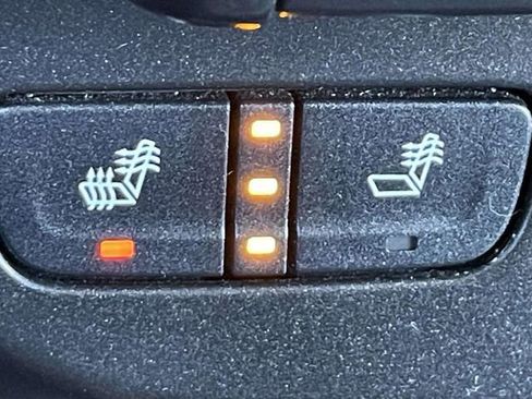 Used 2019 Chevrolet Colorado Z71 image 25