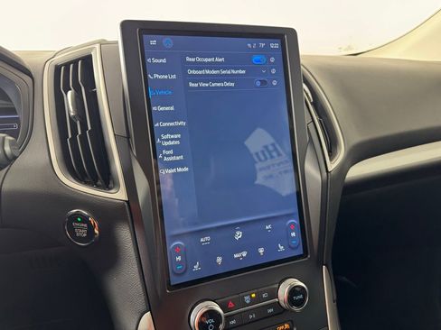 Used 2023 Ford Edge SEL image 21