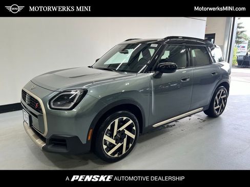 Certified 2025 MINI Cooper Countryman S image 1