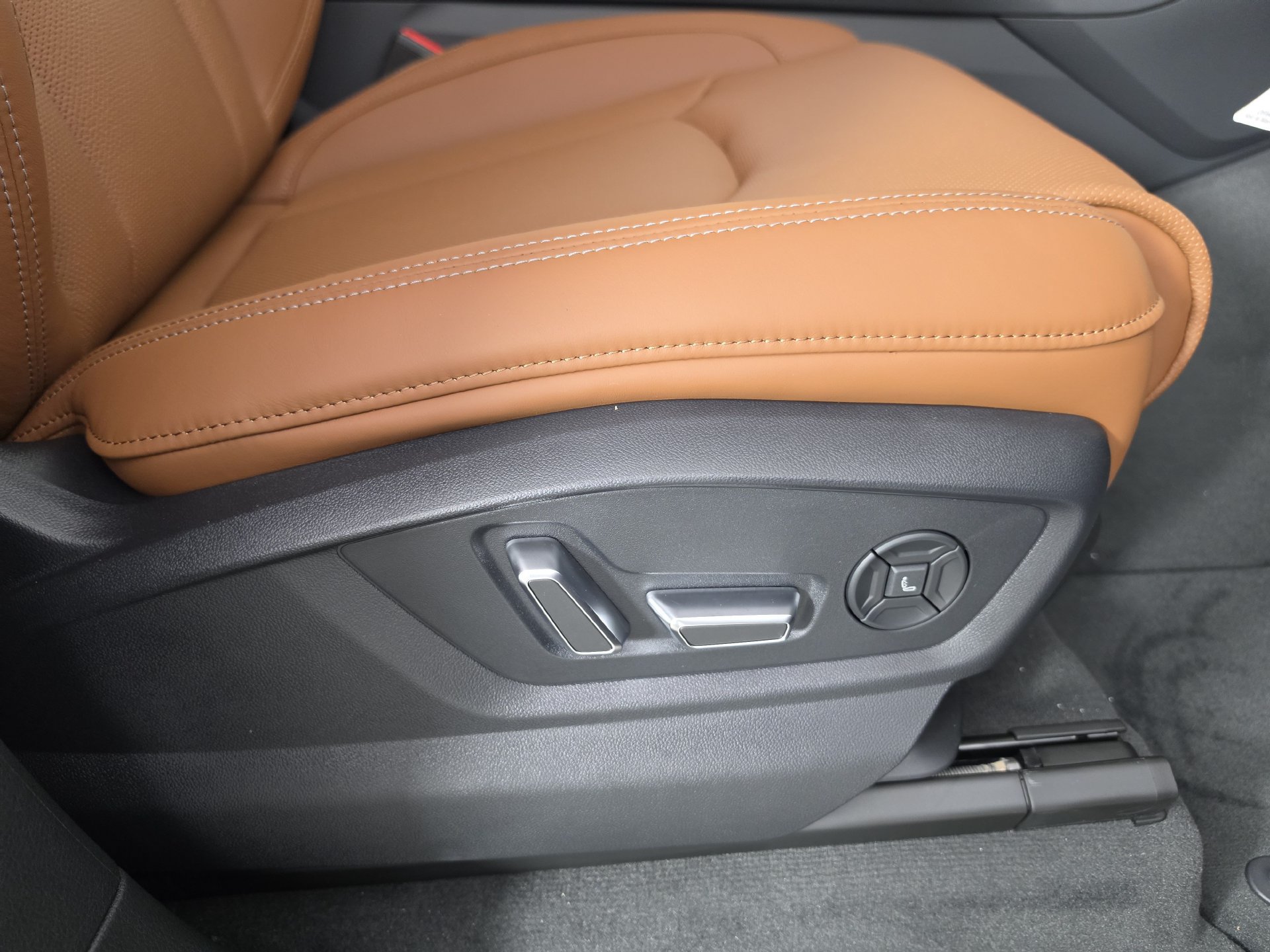 New 2027 Audi Q8 Prestige AWD/4WD image 40