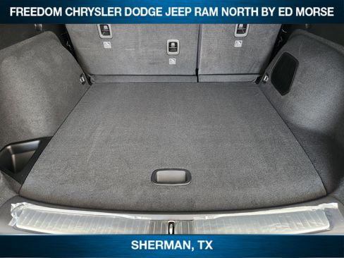 New 2025 Jeep Grand Cherokee Overland AWD/4WD image 22