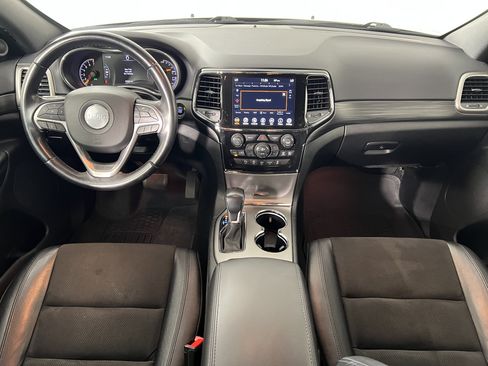 Used 2021 Jeep Grand Cherokee Laredo X AWD/4WD image 25