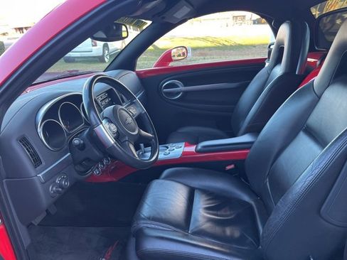 Used 2005 Chevrolet SSR w/ Preferred Equipment Group image 8