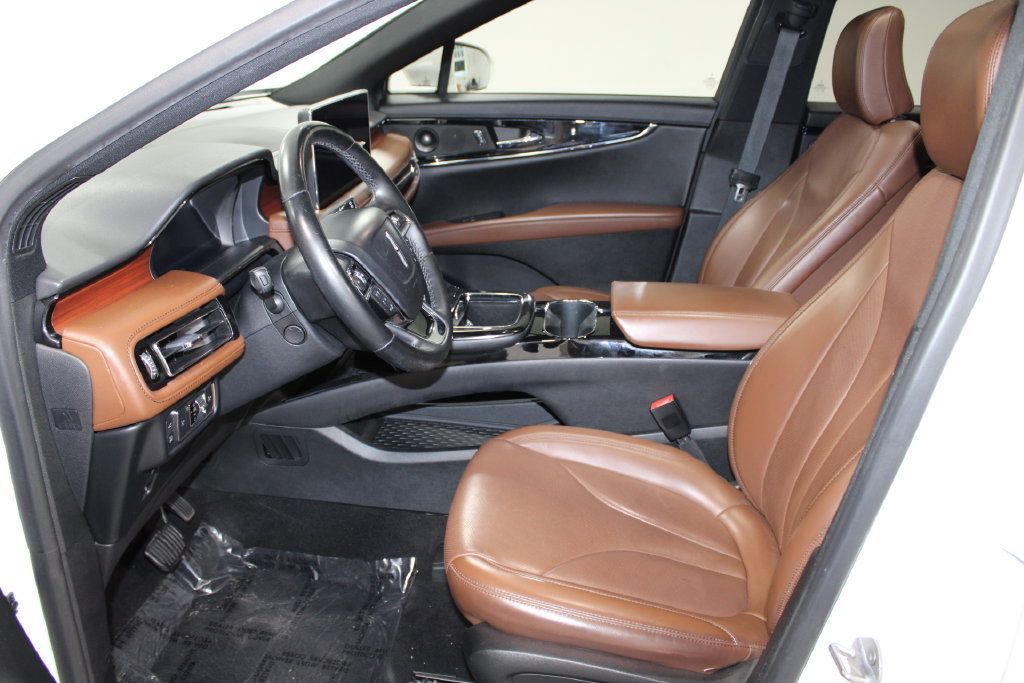 Used 2022 Lincoln Nautilus Reserve w/ Equipment Group 201A FWD image 23