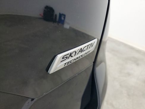 Used 2018 MAZDA CX-5 Touring w/ Preferred Equipment Package image 8