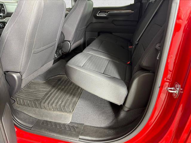 Used 2023 Chevrolet Silverado 1500 LT AWD/4WD image 20
