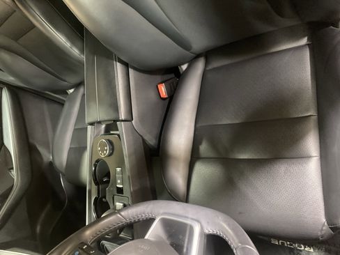 Used 2023 Nissan Rogue SV w/ SV Premium Package AWD/4WD image 15