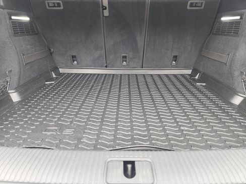 Used 2018 Audi Q5 2.0T Premium image 31