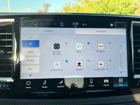 New 2026 Chrysler Pacifica Pinnacle image 16