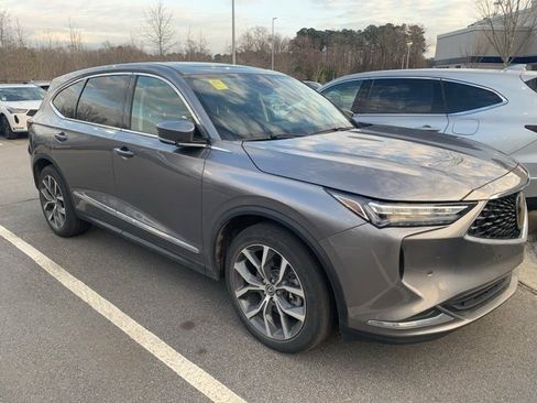 Used 2023 Acura MDX SH-AWD w/ Technology Package image 3