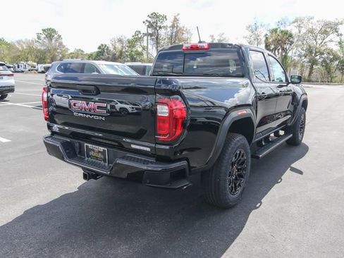 New 2026 GMC Canyon Elevation w/ Convenience Package image 9