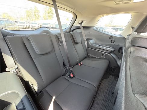Certified 2025 Subaru Ascent Premium AWD/4WD image 30