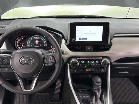 Certified 2025 Toyota RAV4 XLE w/ Convenience Package image 9
