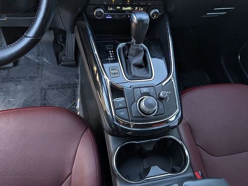Certified 2023 MAZDA CX-9 Carbon Edition image 28