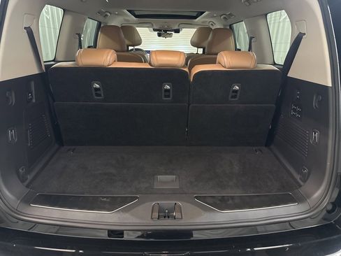 Certified 2025 INFINITI QX80 Sensory image 39
