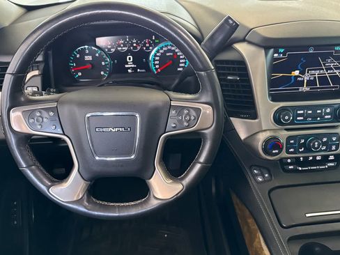 Used 2017 GMC Yukon XL Denali w/ Open Road Package AWD/4WD image 14