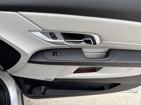 Used 2016 GMC Terrain SLT w/ Open Road Package image 45